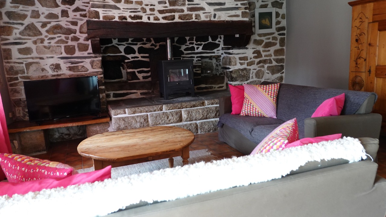 Photo of Livingroom in Dineault
