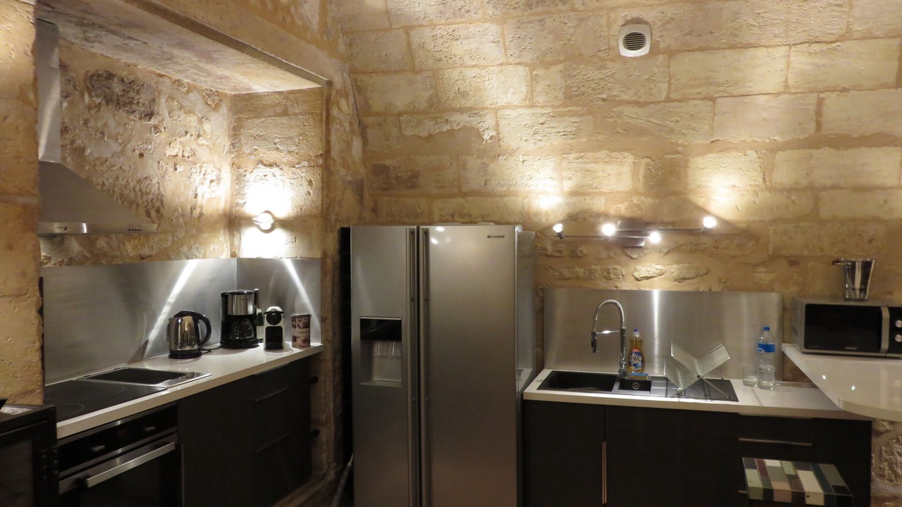 Photo of Kitchen in Hotel de Ville - Quinconces