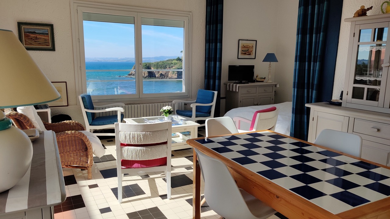 Photo of Bedroom in Douarnenez