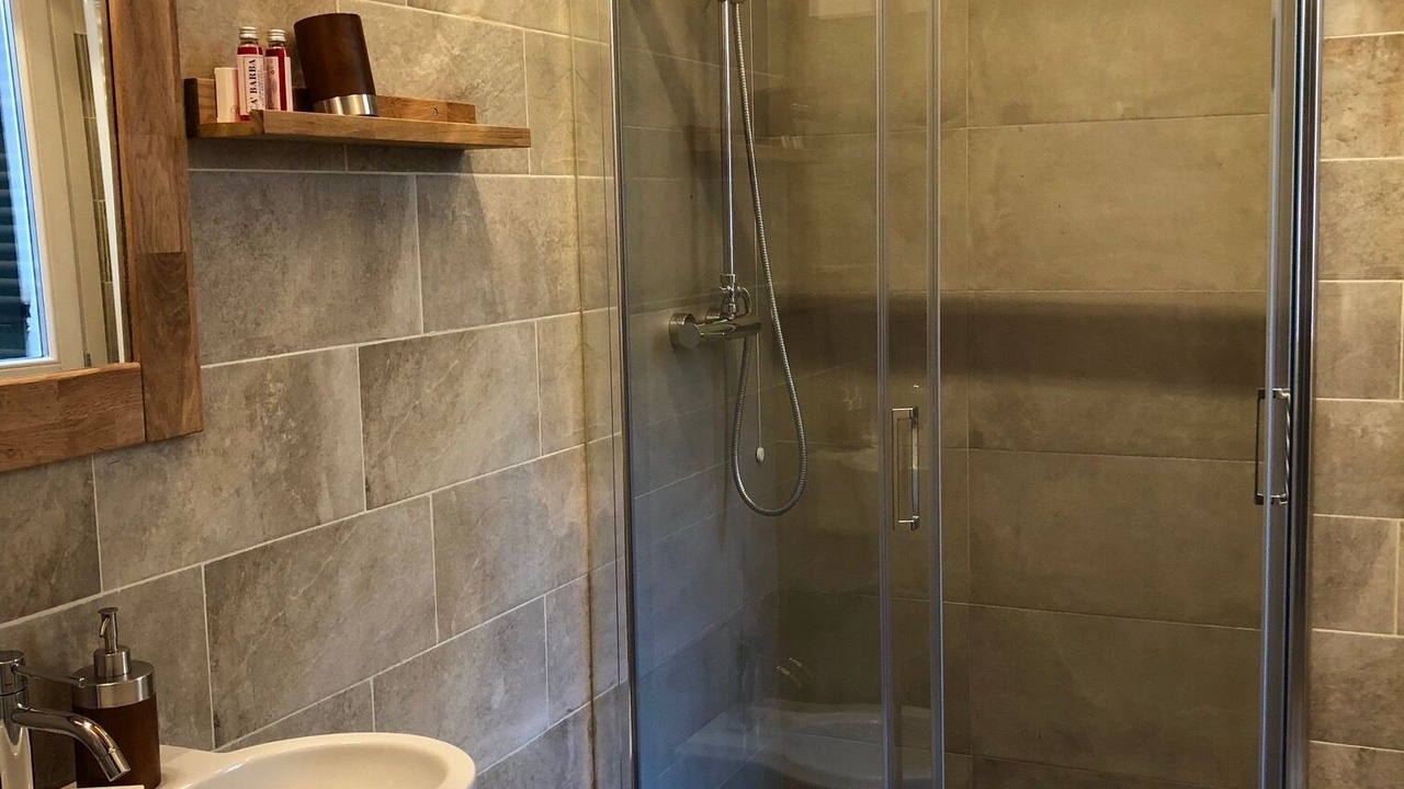 Photo of Bathroom in Dorsoduro