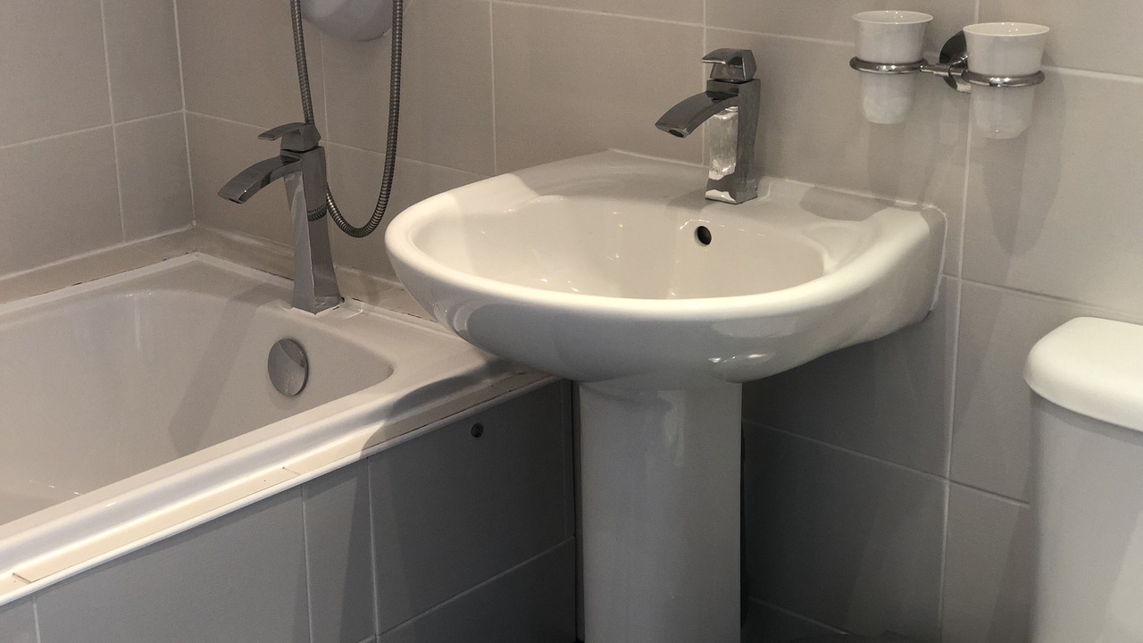 Photo of Bathroom in Josselin