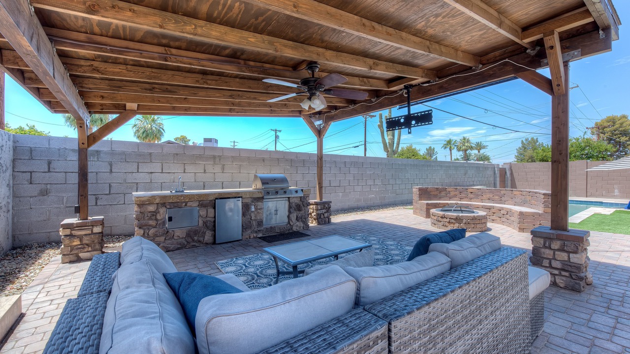 Photo of Patio Balcony in Cox Heights