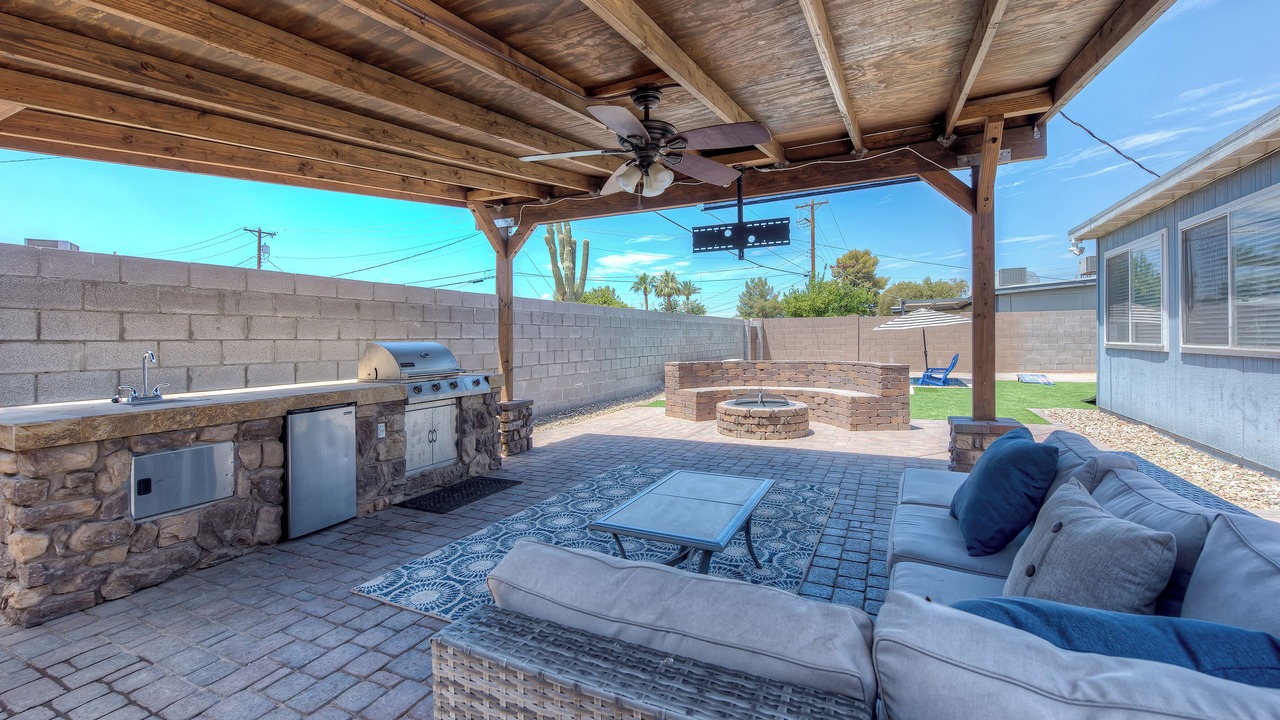 Photo of Outdoor in Cox Heights