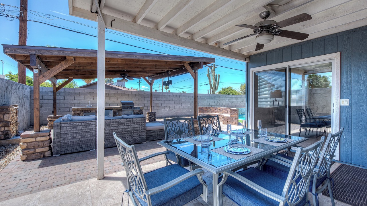 Photo of Outdoor in Cox Heights