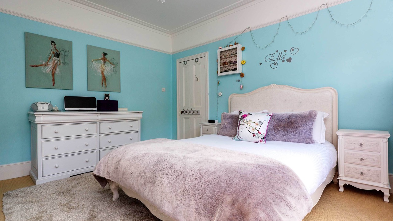 Photo of Bedroom in Wimbledon Park