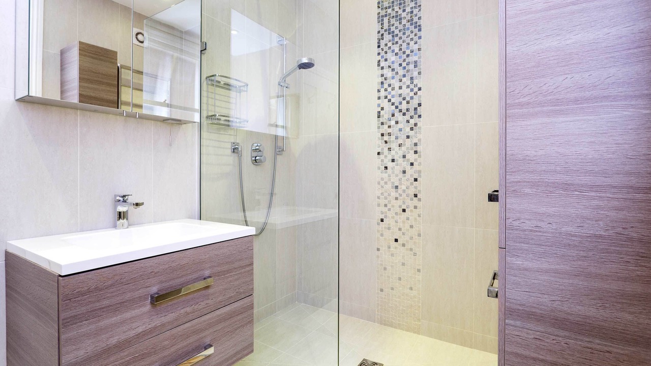 Photo of Bathroom in Wimbledon Park