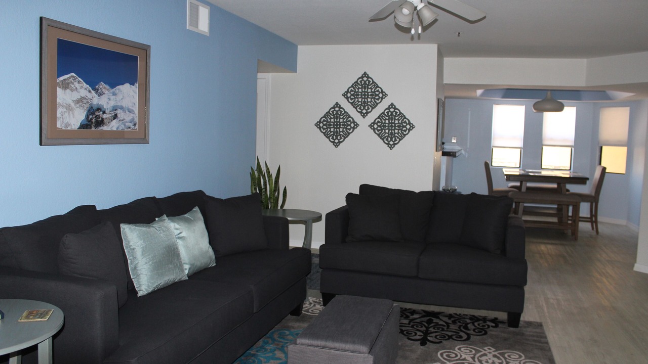 Photo of Livingroom in Camelback East