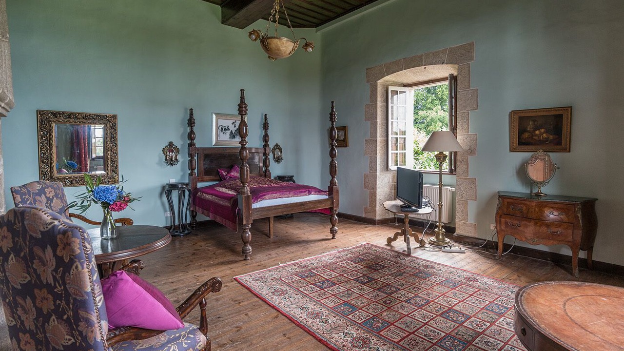 Photo of Bedroom in Saint-Glen