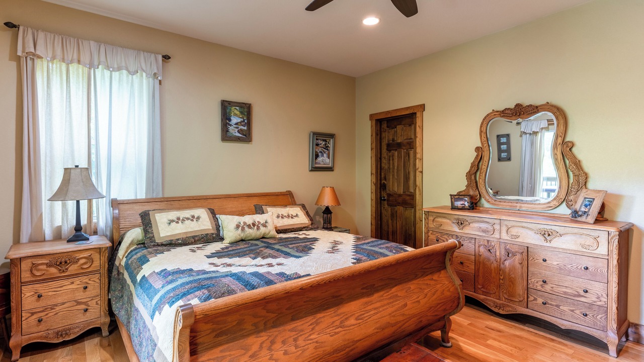 Photo of Bedroom in Topton
