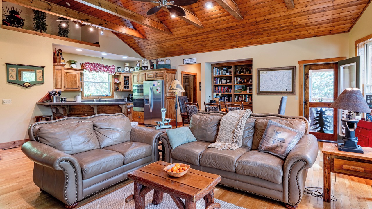 Photo of Livingroom in Topton