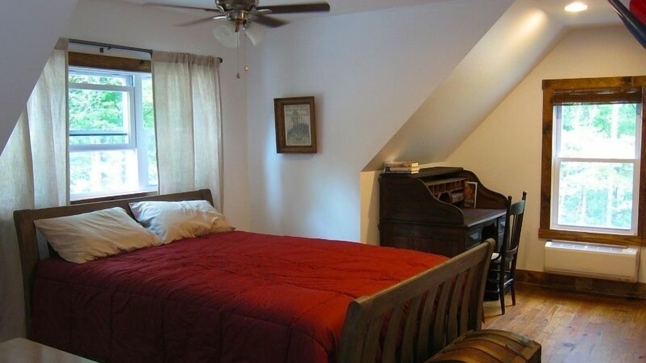 Photo of Bedroom in Clarksville