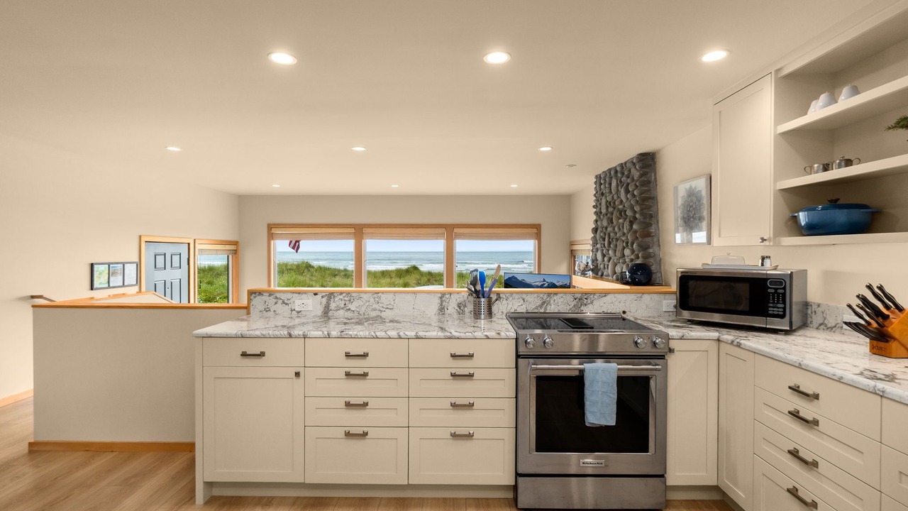Photo of Kitchen in Manzanita