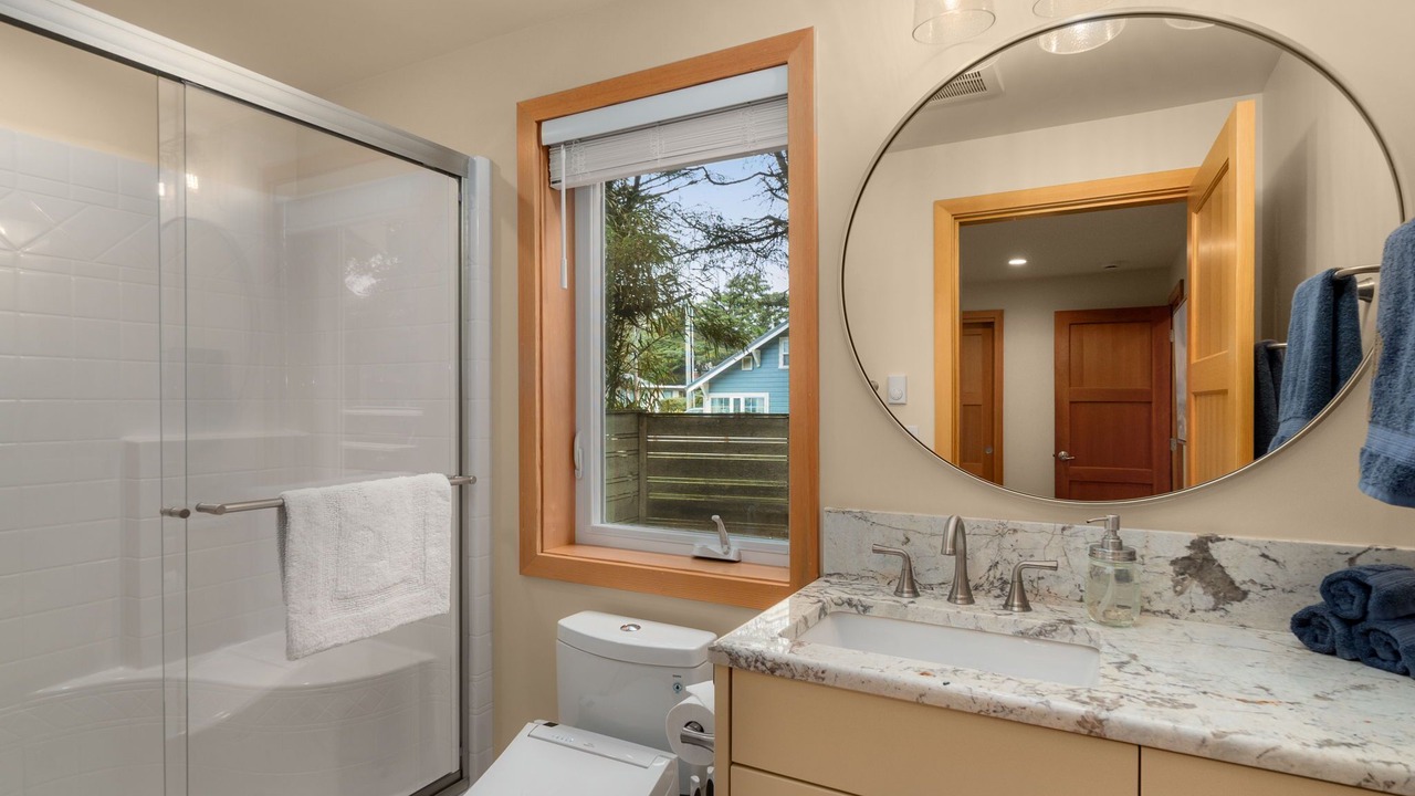 Photo of Bathroom in Manzanita