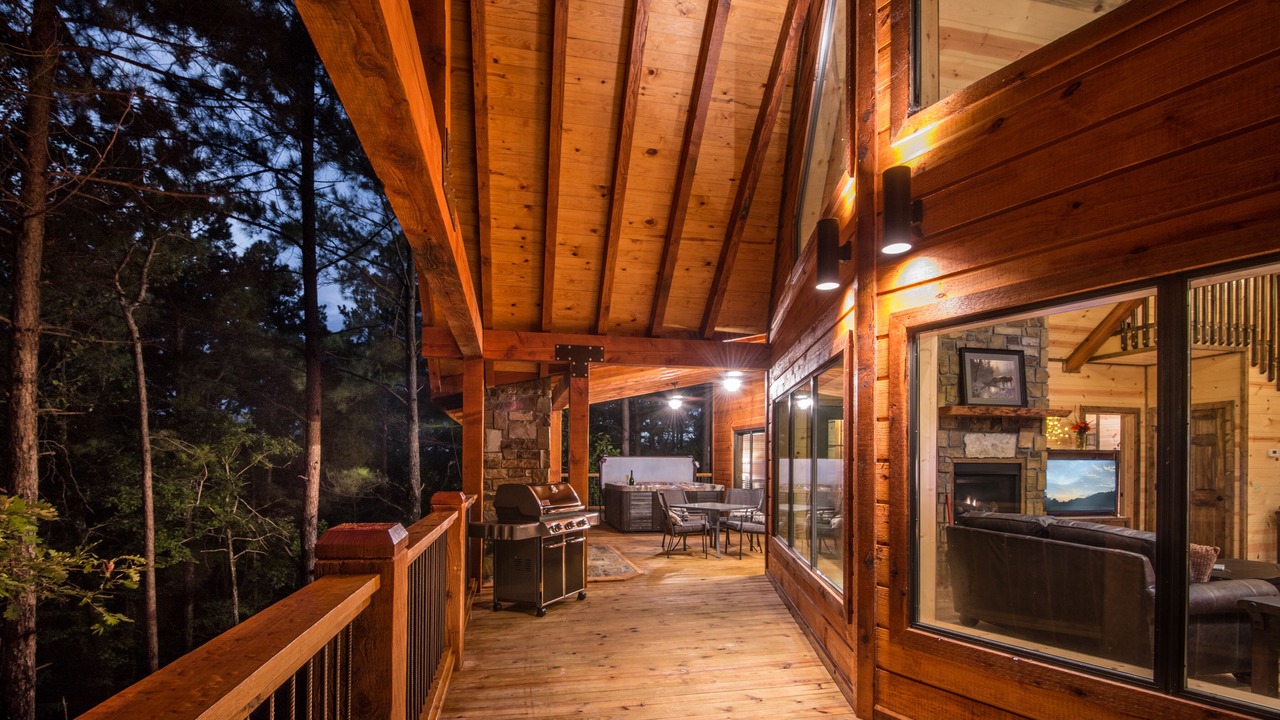 Photo of Patio Balcony in Broken Bow