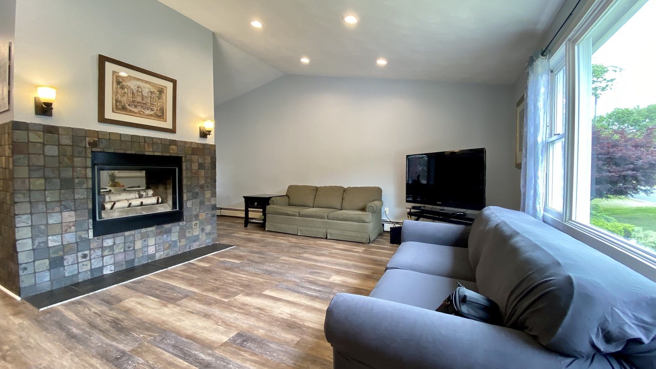 Photo of Livingroom in Bonnet Shores