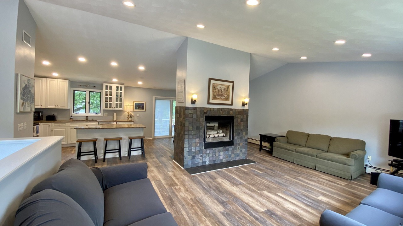 Photo of Livingroom in Bonnet Shores