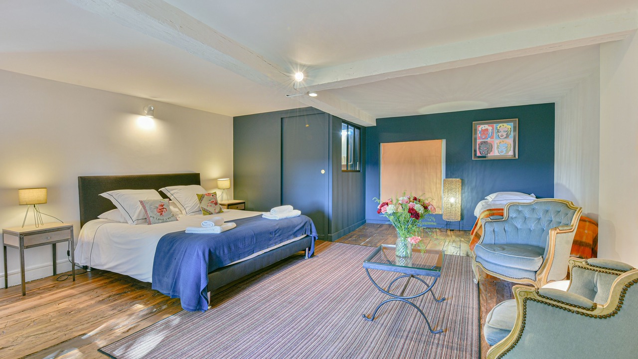 Photo of Bedroom in Saint-Victurnien