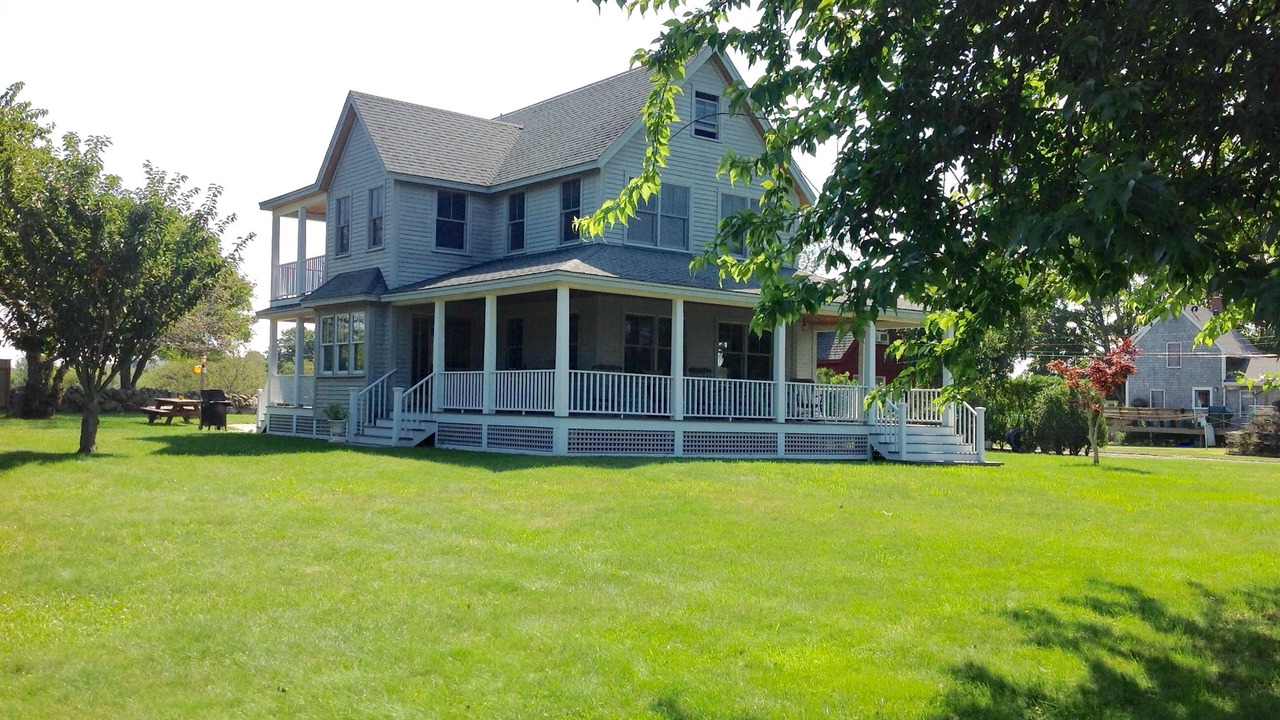 Photo of Others in Block Island