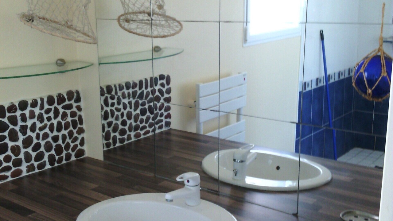 Photo of Bathroom in Lanmodez