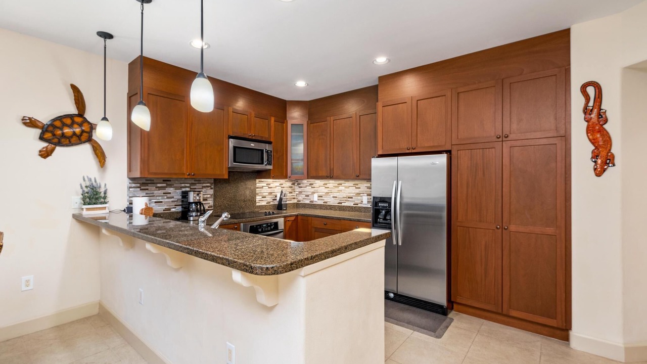 Photo of Kitchen in Waikoloa