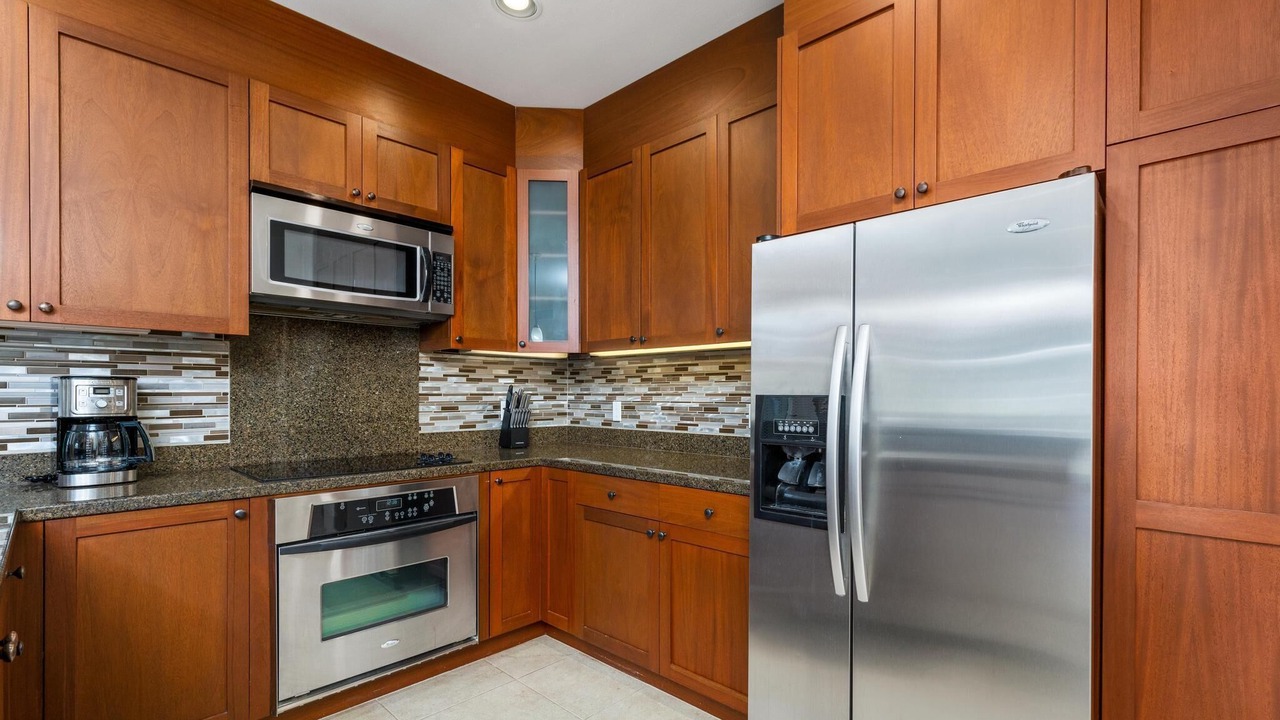 Photo of Kitchen in Waikoloa