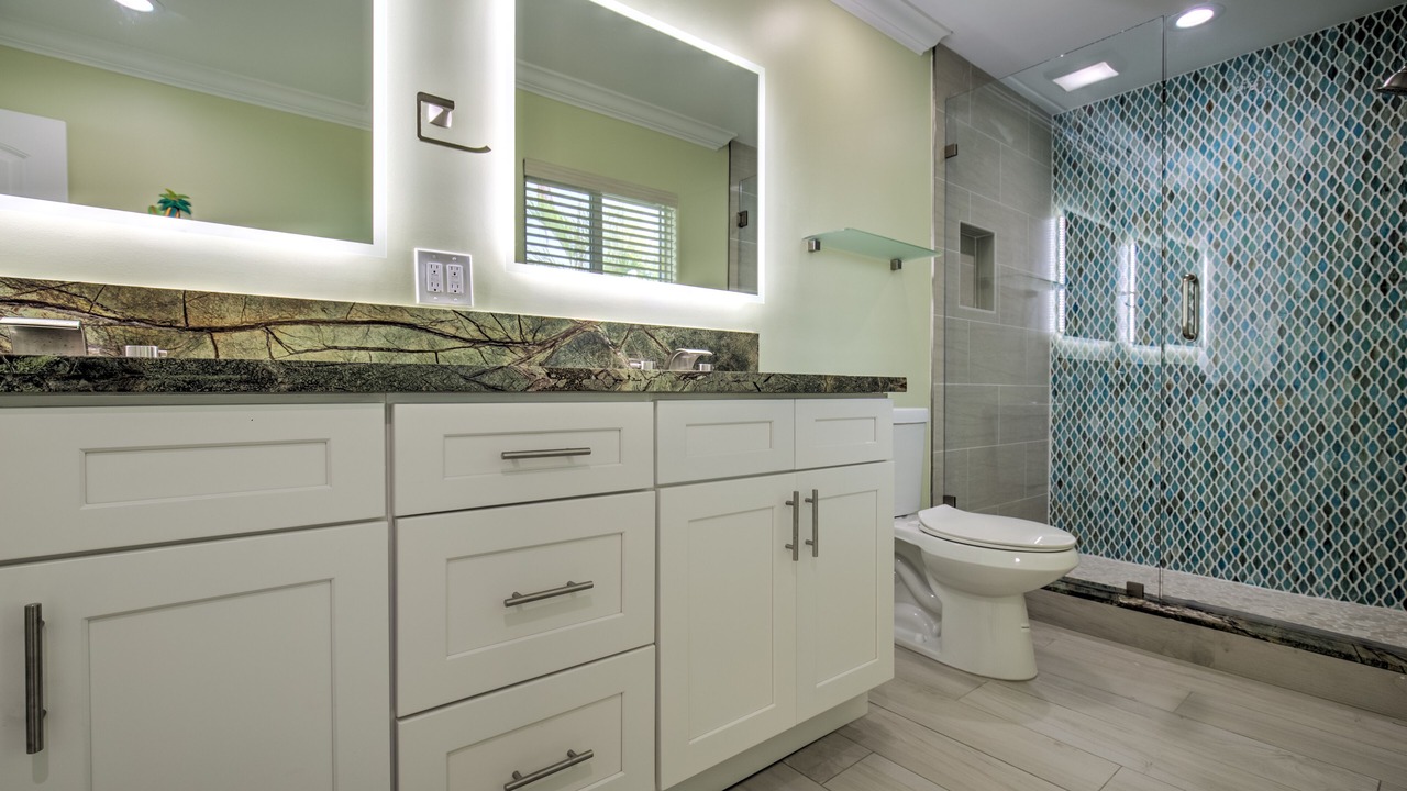 Photo of Bathroom in Marathon