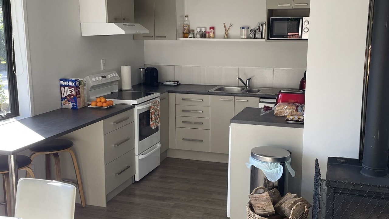 Photo of Kitchen in Omanawa