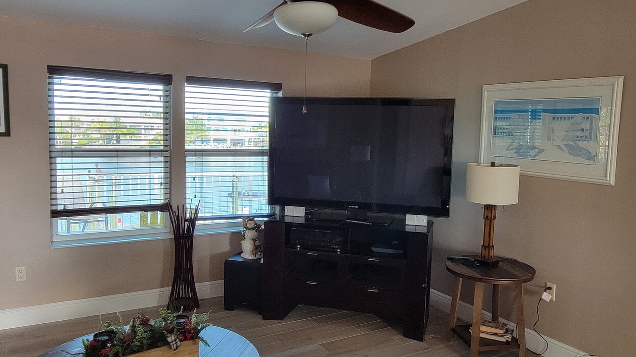 Photo of Livingroom in Marathon