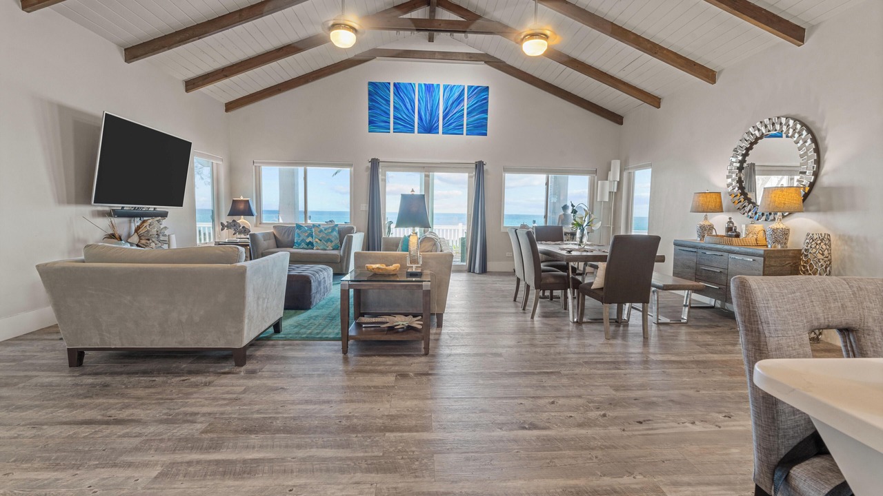 Photo of Livingroom in Great Harbour Cay