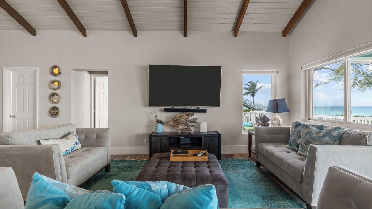 Photo of Livingroom in Great Harbour Cay