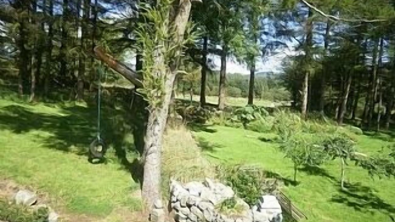 Photo of Others in Knockananna
