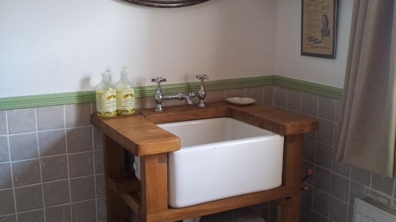 Photo of Bathroom in Knockaderry Cross Roads