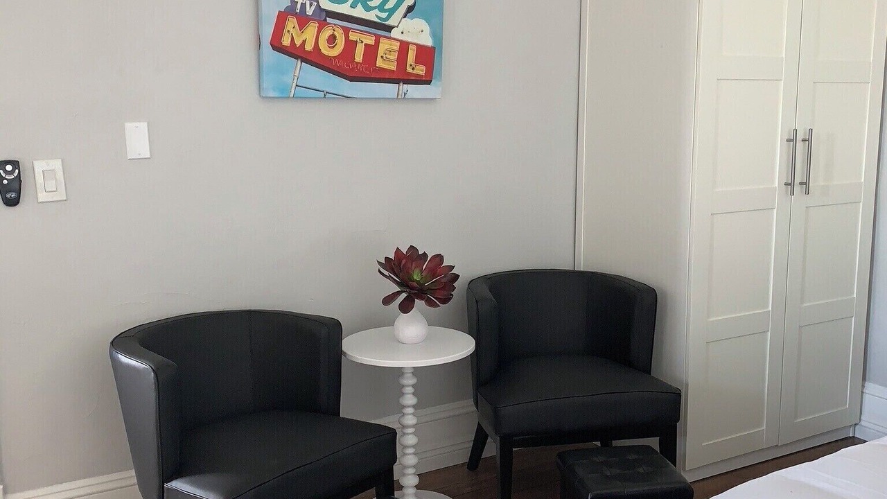 Photo of Bedroom in Midtown