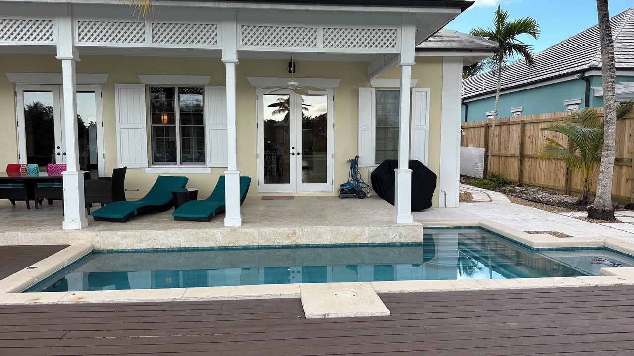Photo of Outdoor in Nassau