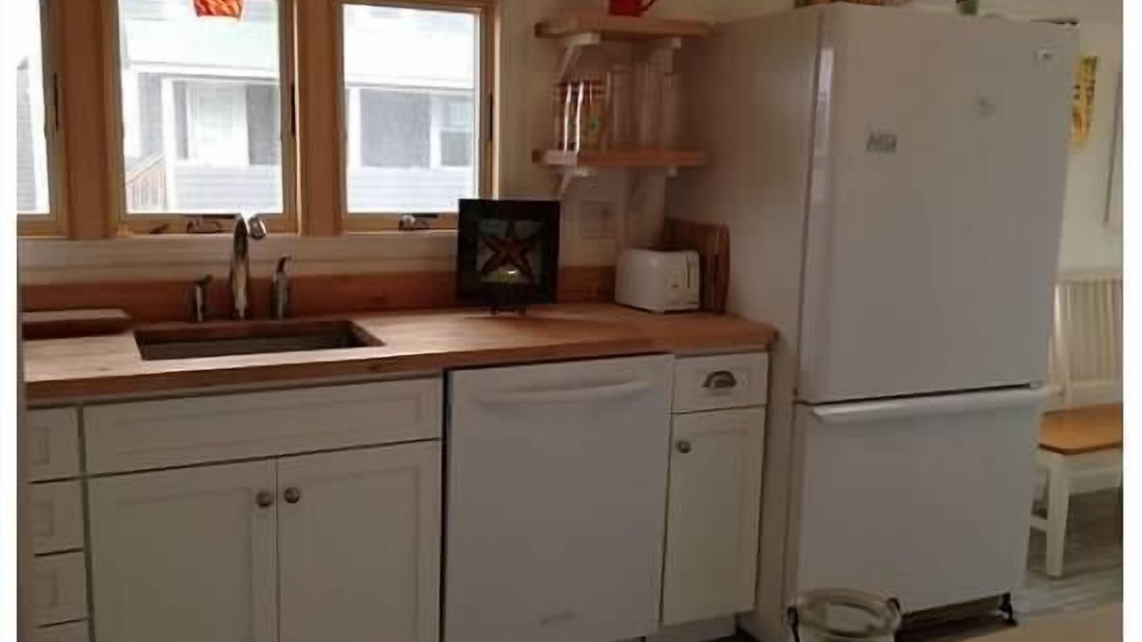Photo of Kitchen in Matunuck