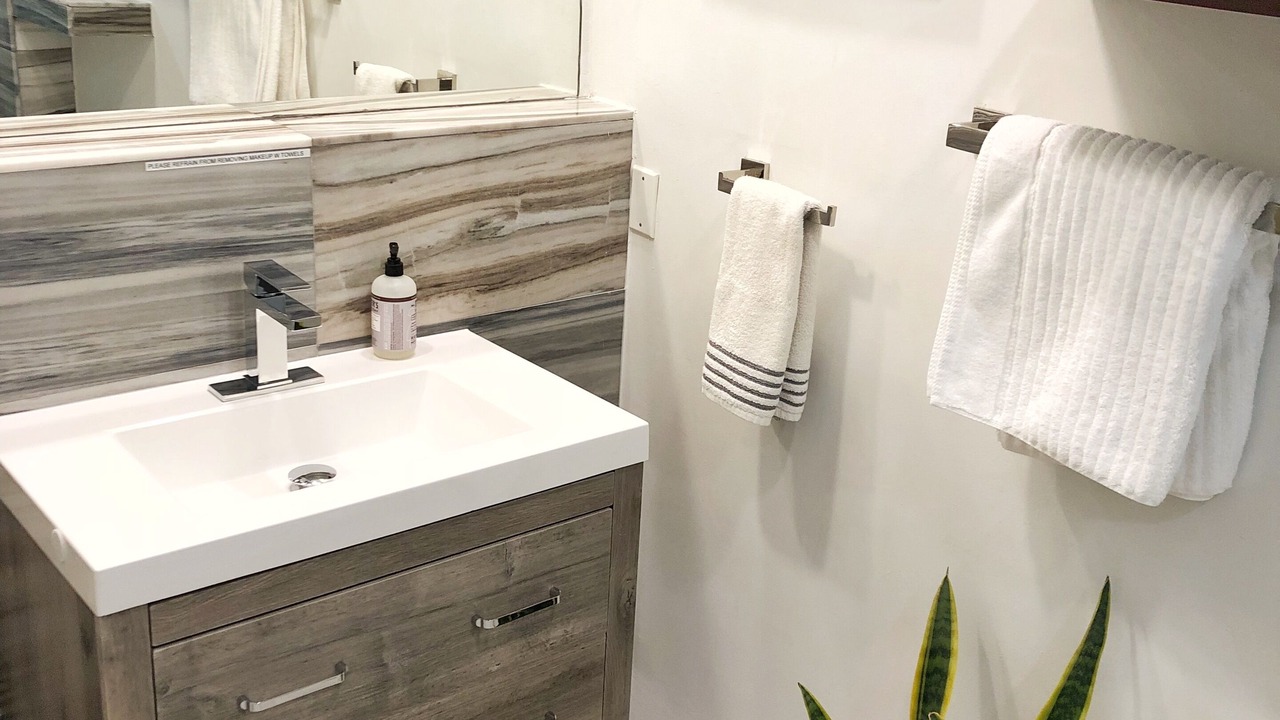 Photo of Bathroom in Melrose