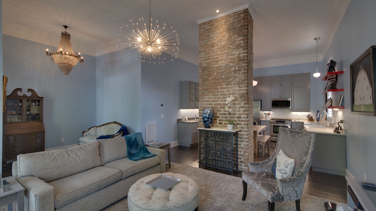 Photo of Livingroom in Chestnut Hill