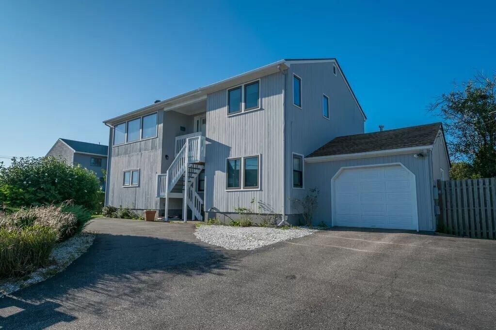 Photo of Outdoor in Eastward Look
