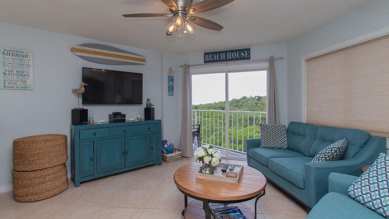 Photo of Livingroom in Tavernier