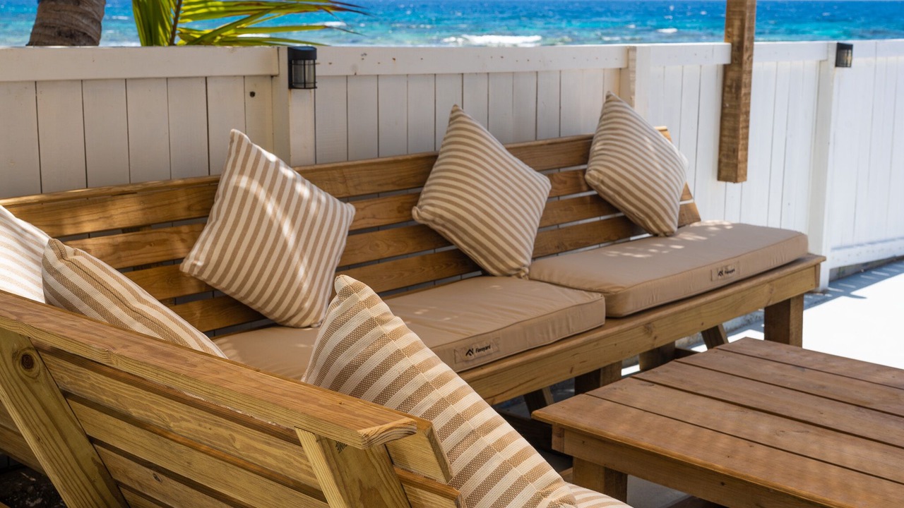 Photo of Patio Balcony in Oakridge