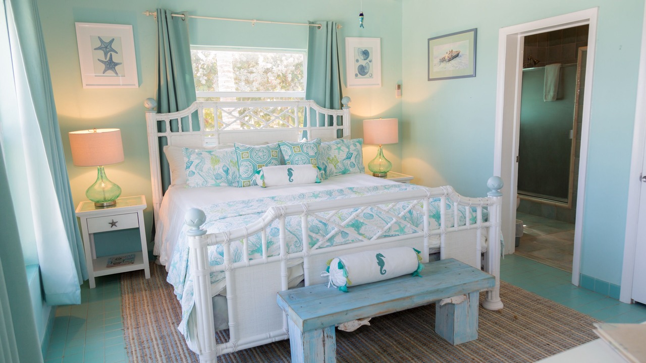 Photo of Bedroom in Dunmore Town