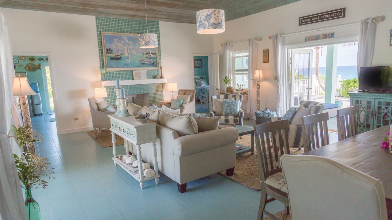 Photo of Livingroom in Dunmore Town