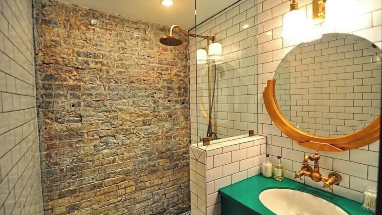 Photo of Bathroom in Sobro