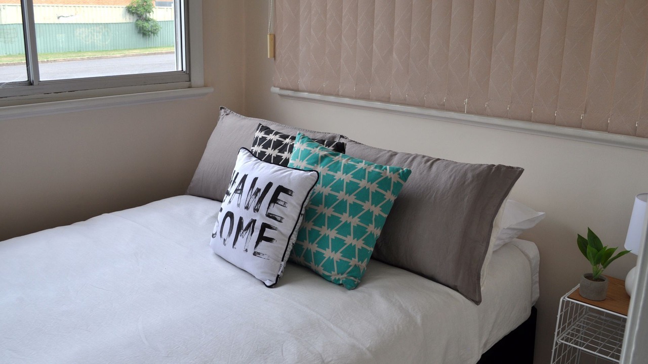 Photo of Bedroom in West Tamworth
