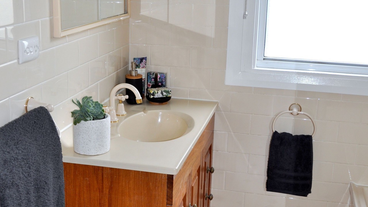 Photo of Bathroom in West Tamworth