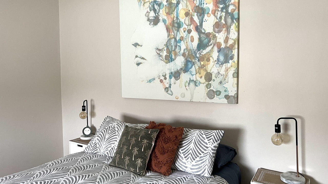 Photo of Bedroom in West Tamworth