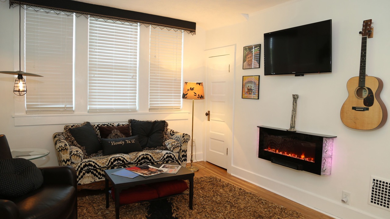 Photo of Livingroom in Edgehill