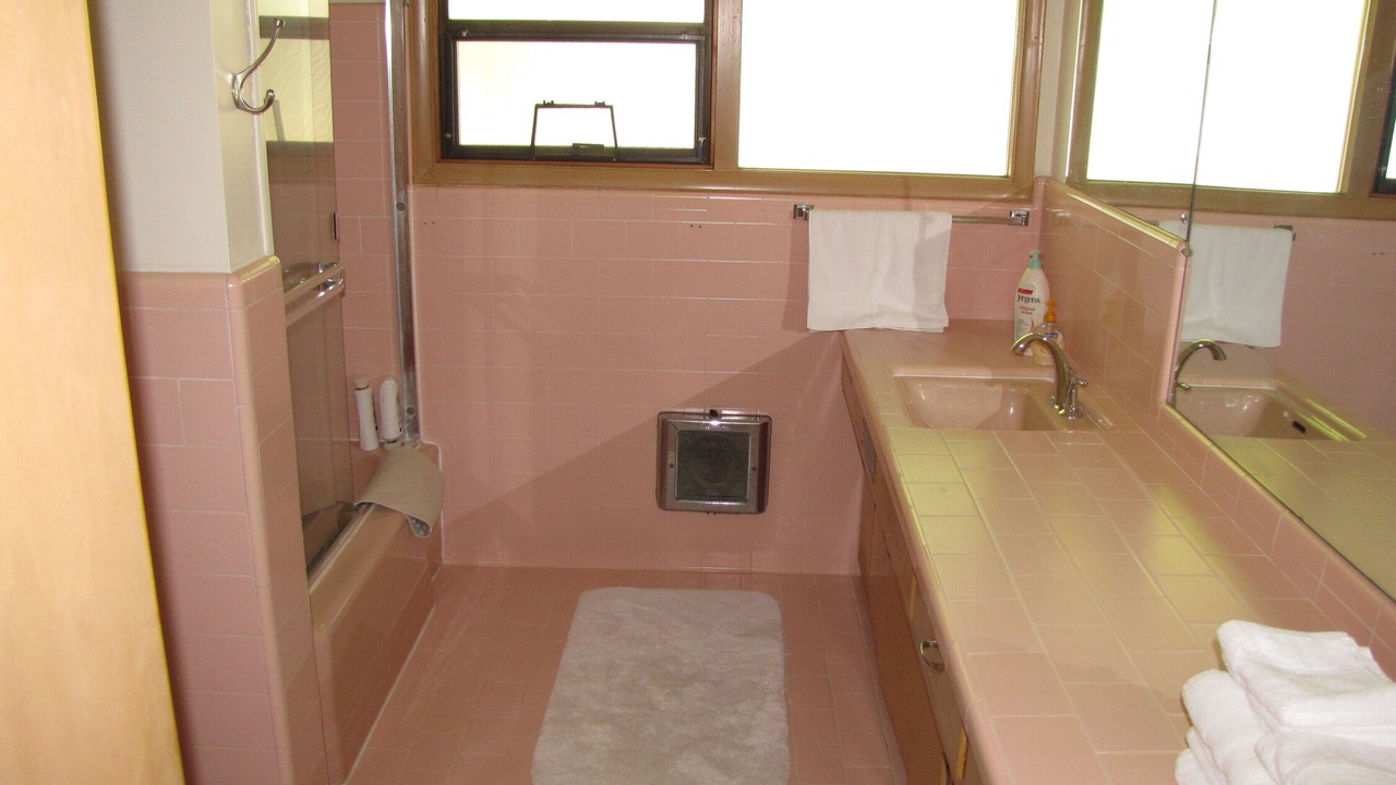 Photo of Bathroom in Port Angeles East