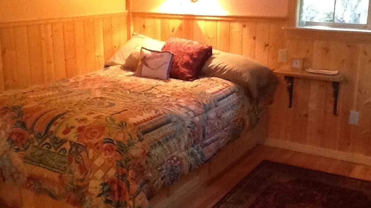 Photo of Bedroom in Moose Pass
