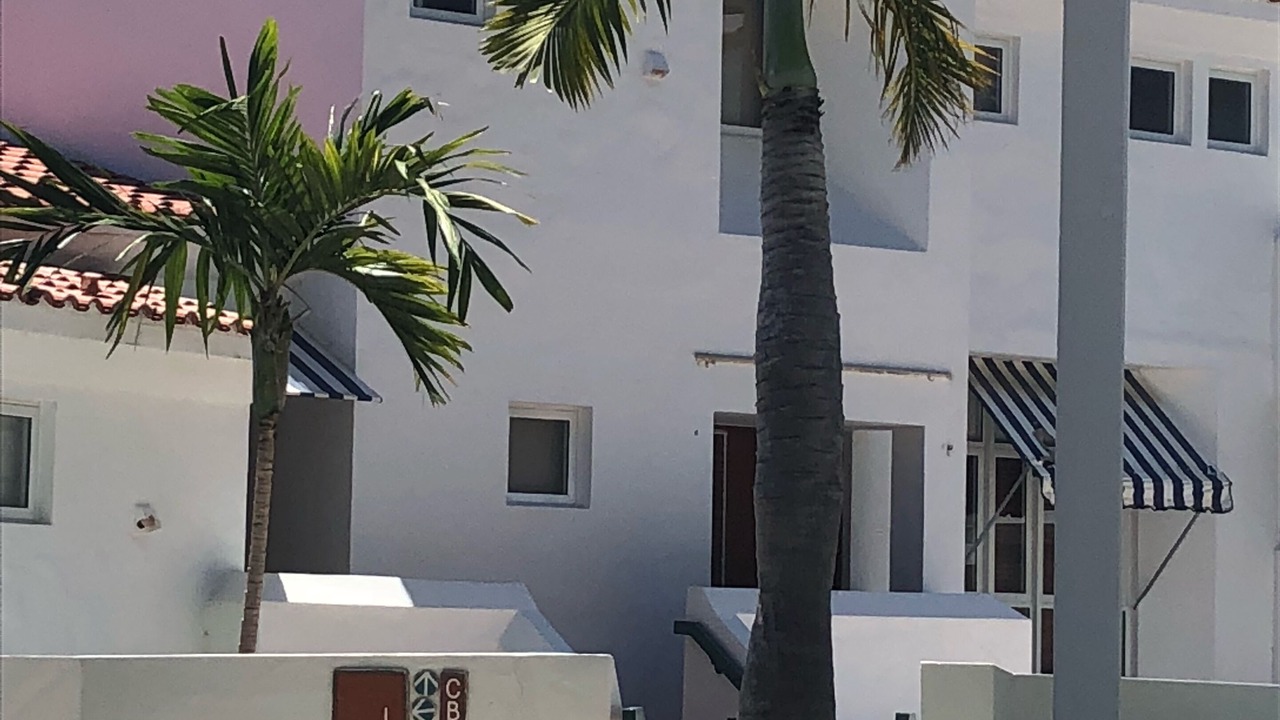 Photo of Outdoor in Mameyes II